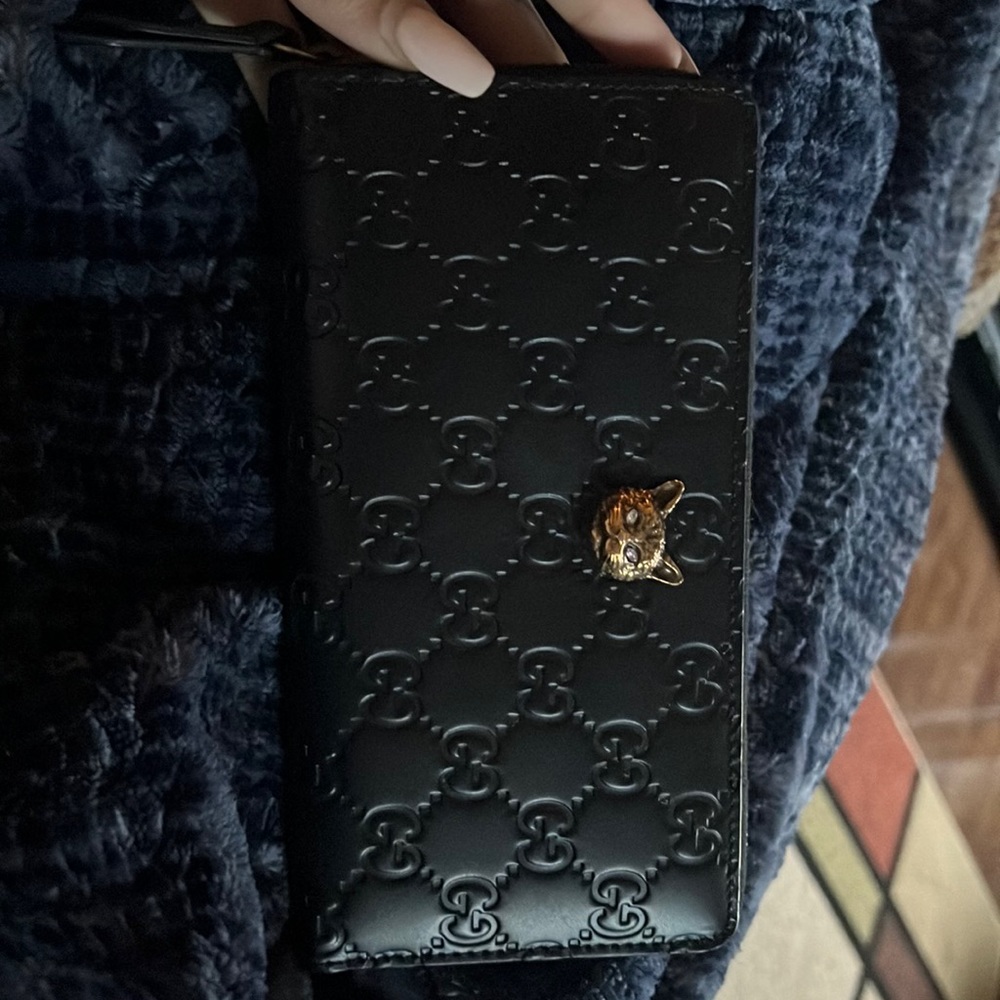 Gucci Zip Around Cat Wallet